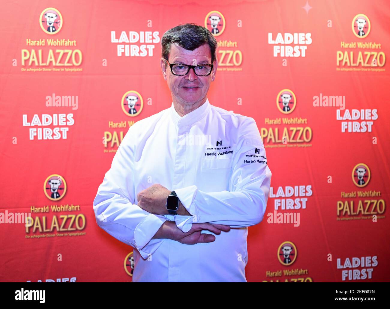 Stuttgart, Germany. 17th Nov, 2022. Former 3-star chef Harald Wohlfahrt, pictured at the premiere of the Palazzo dinner show in Stuttgart. Credit: Bernd Weißbrod/dpa/Alamy Live News Stock Photo