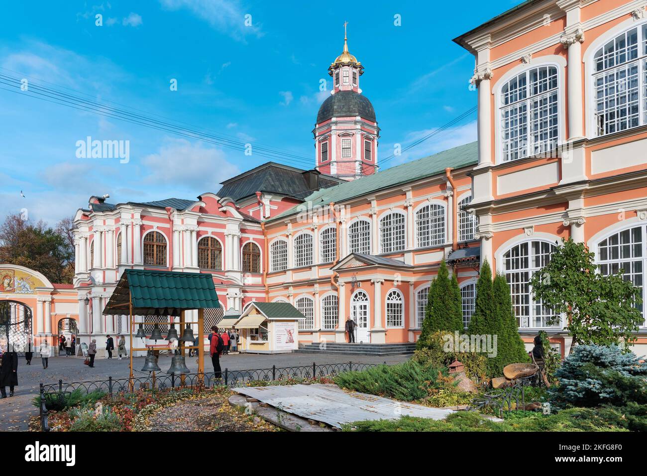 The inner courtyard of the Holy Trinity Alexander Nevsky Lavra with a view of the dome of the Church of the Annunciation, landmark: St. Petersburg, Ru Stock Photo