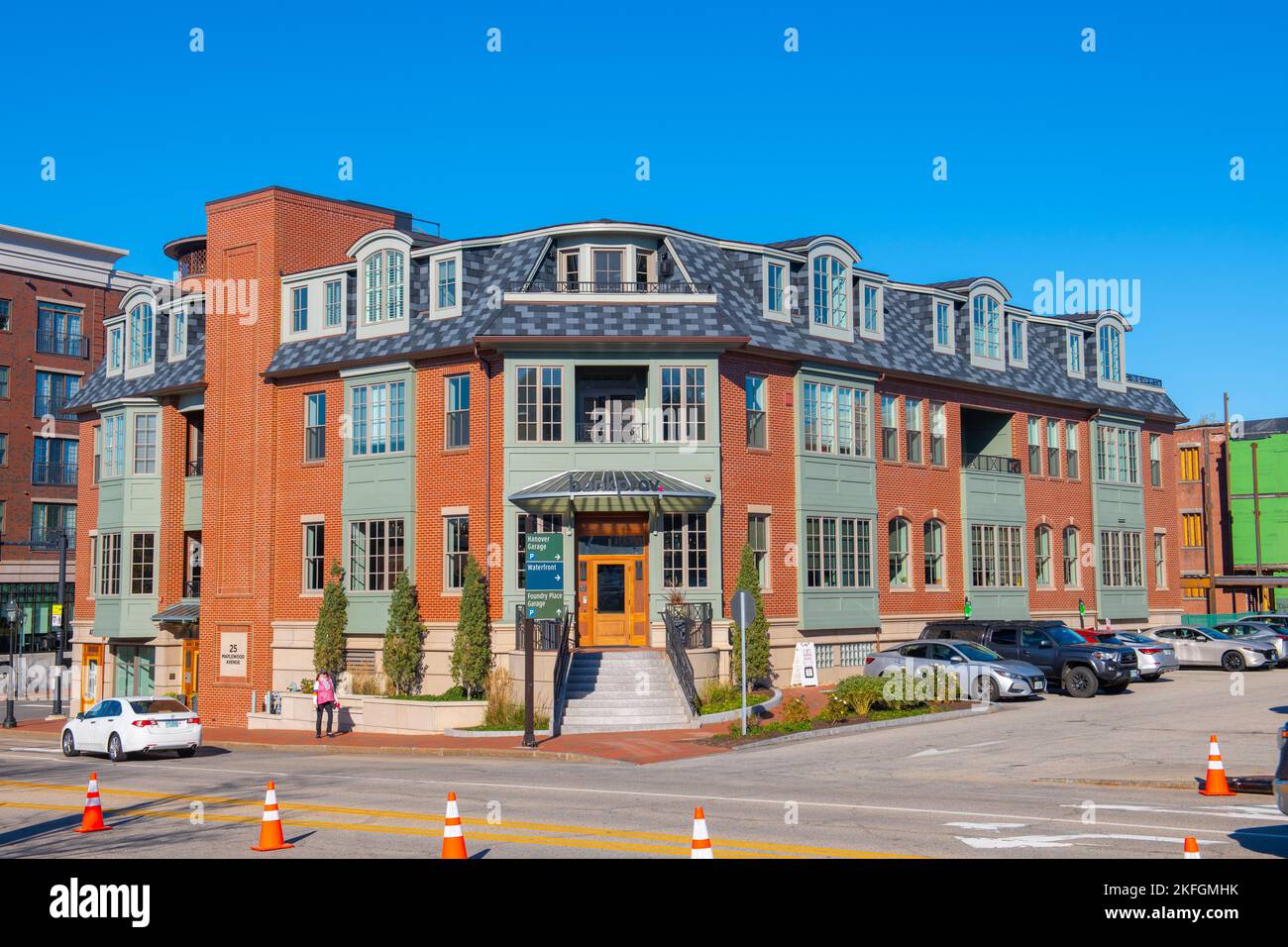 Maplewood city hall hires stock photography and images Alamy