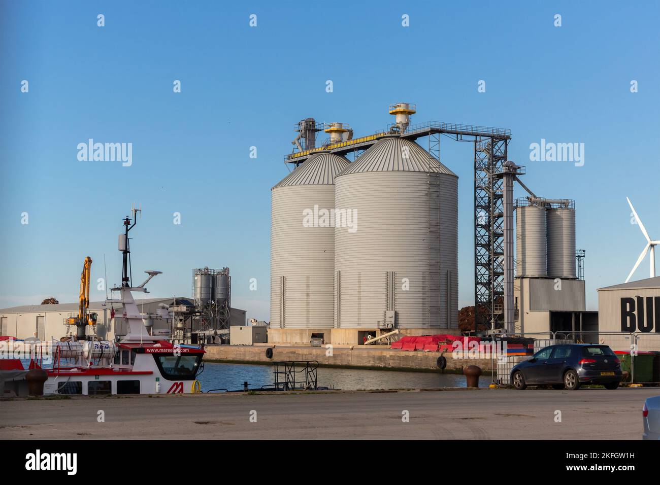 Liverpool, UK: Storage silos, Bulk Powder Terminals, Canada Dock, Regent Road Stock Photo