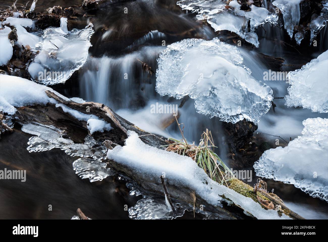 Breathtaking ice formations hi-res stock photography and images - Alamy