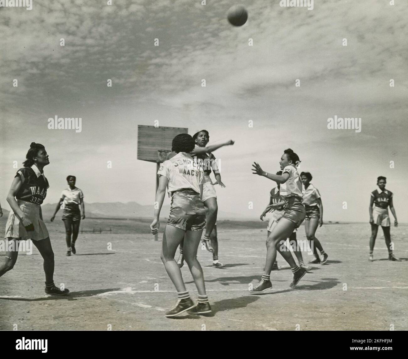 African American women, members of the 32nd and 33rd Company's Women's ...