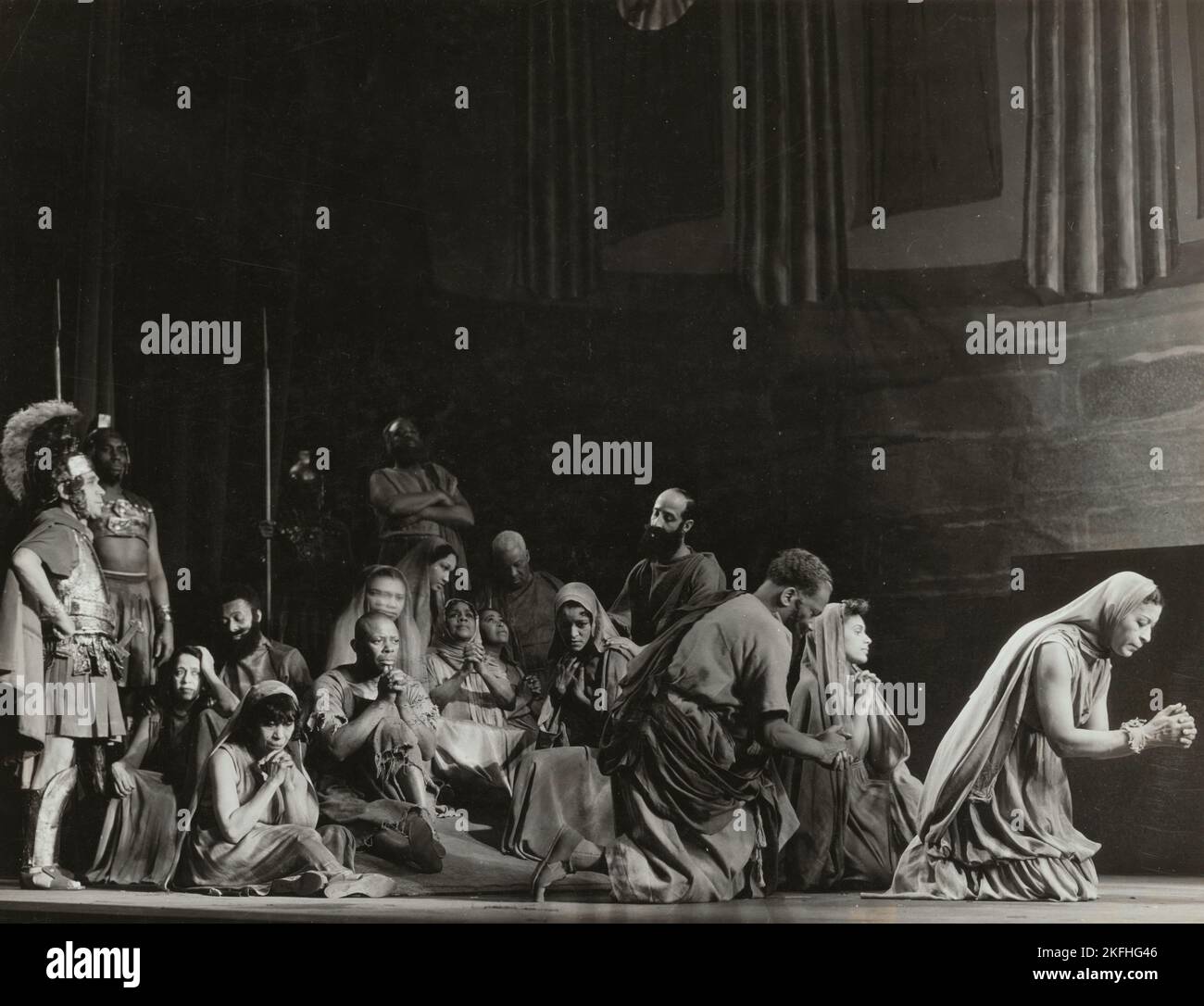 Gilbert Riswold Usa 1938 in drama man hi-res stock photography and images - Alamy