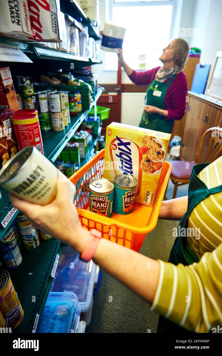 Food poverty england hi-res stock photography and images - Alamy