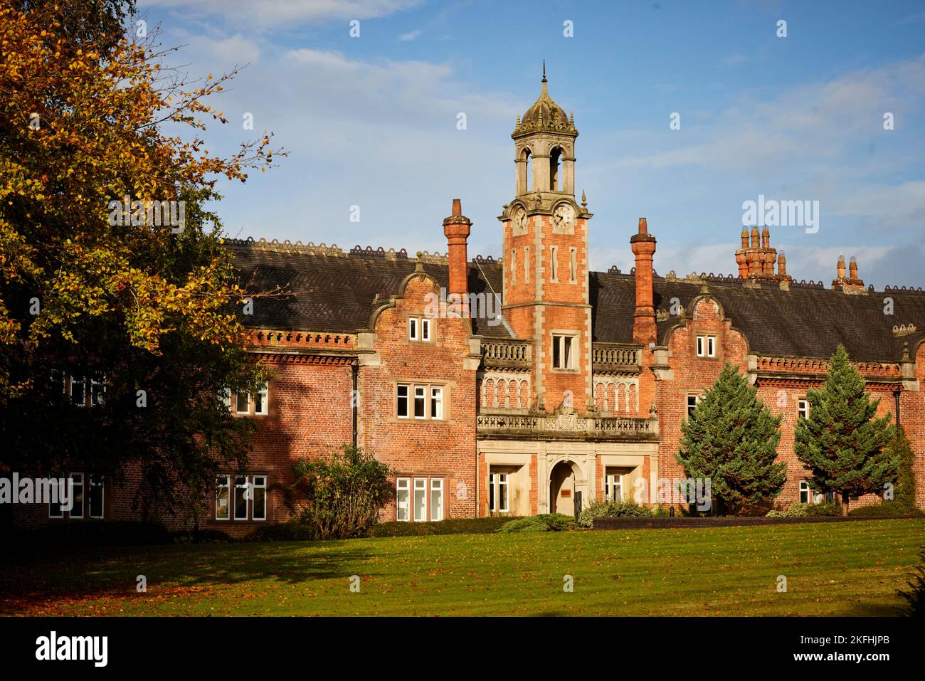 listed grade I Crewe Hall is a Jacobean mansion  stable block now a Hotel and Spa by QHotels group Stock Photo