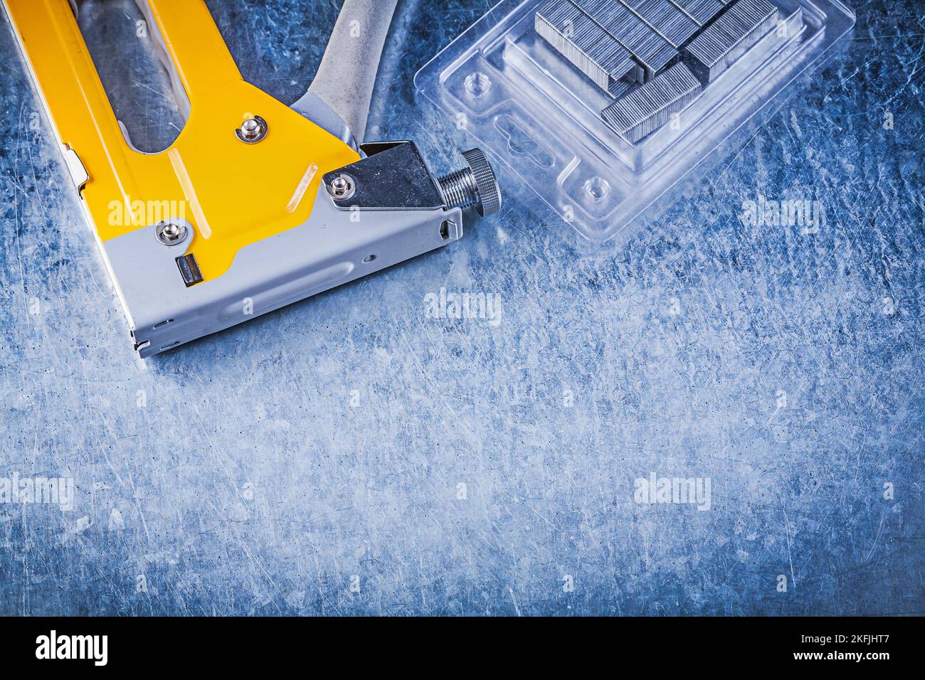 Staples horizontal hi-res stock photography and images - Alamy
