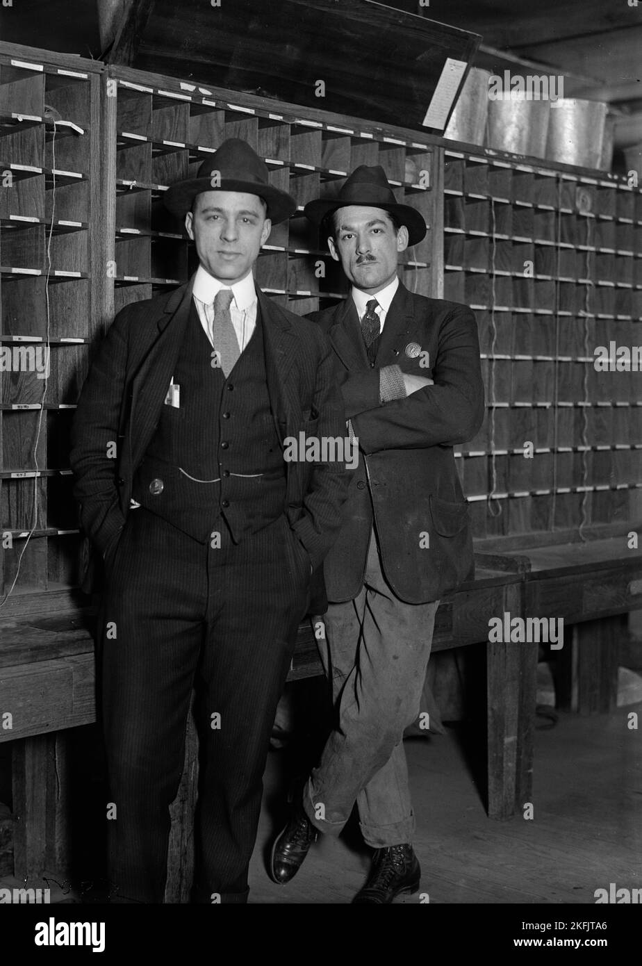 Ymca camp activities hires stock photography and images Alamy