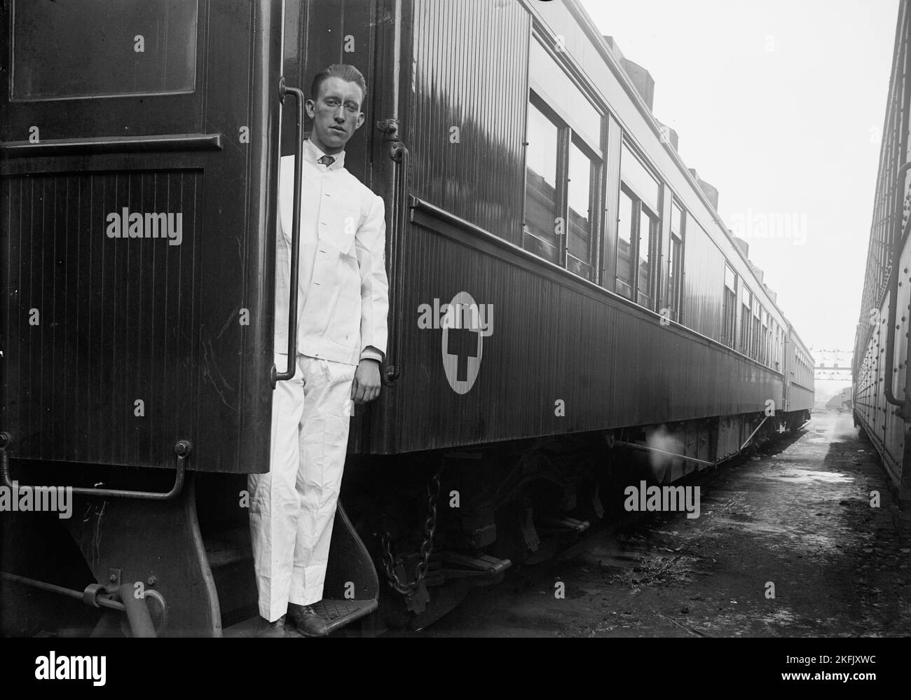 Red Cross, American Sanitary Railroad Car, 1917 Stock Photo Alamy