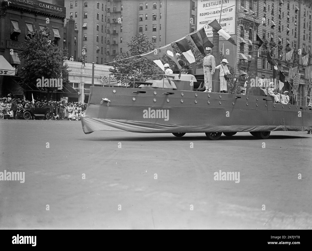 Preparedness Parade Float Like Battleship, 1916 Stock Photo Alamy