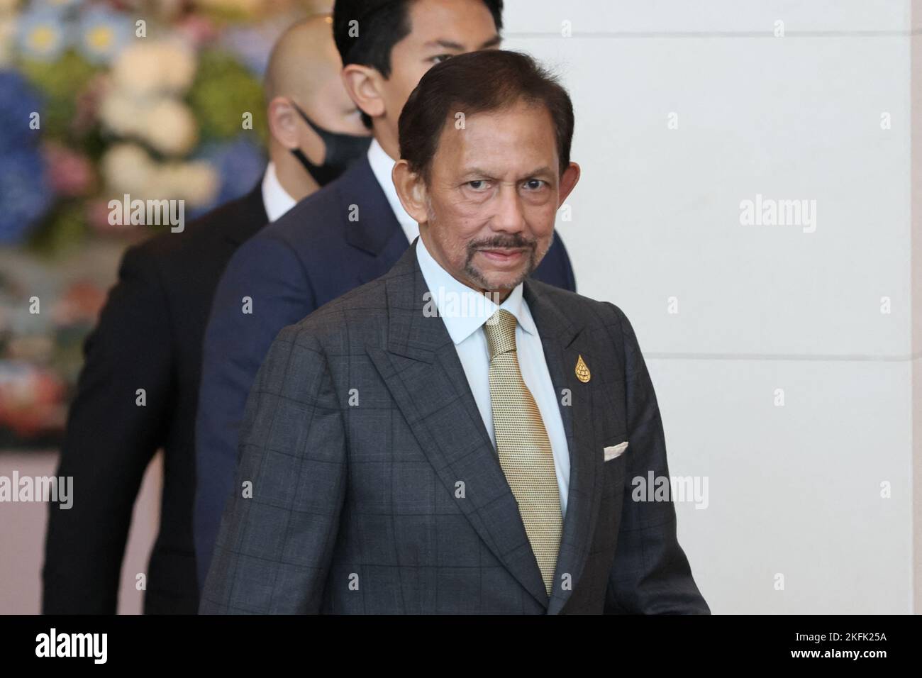 Bruneis sultan hassanal bolkiah hires stock photography and images Alamy