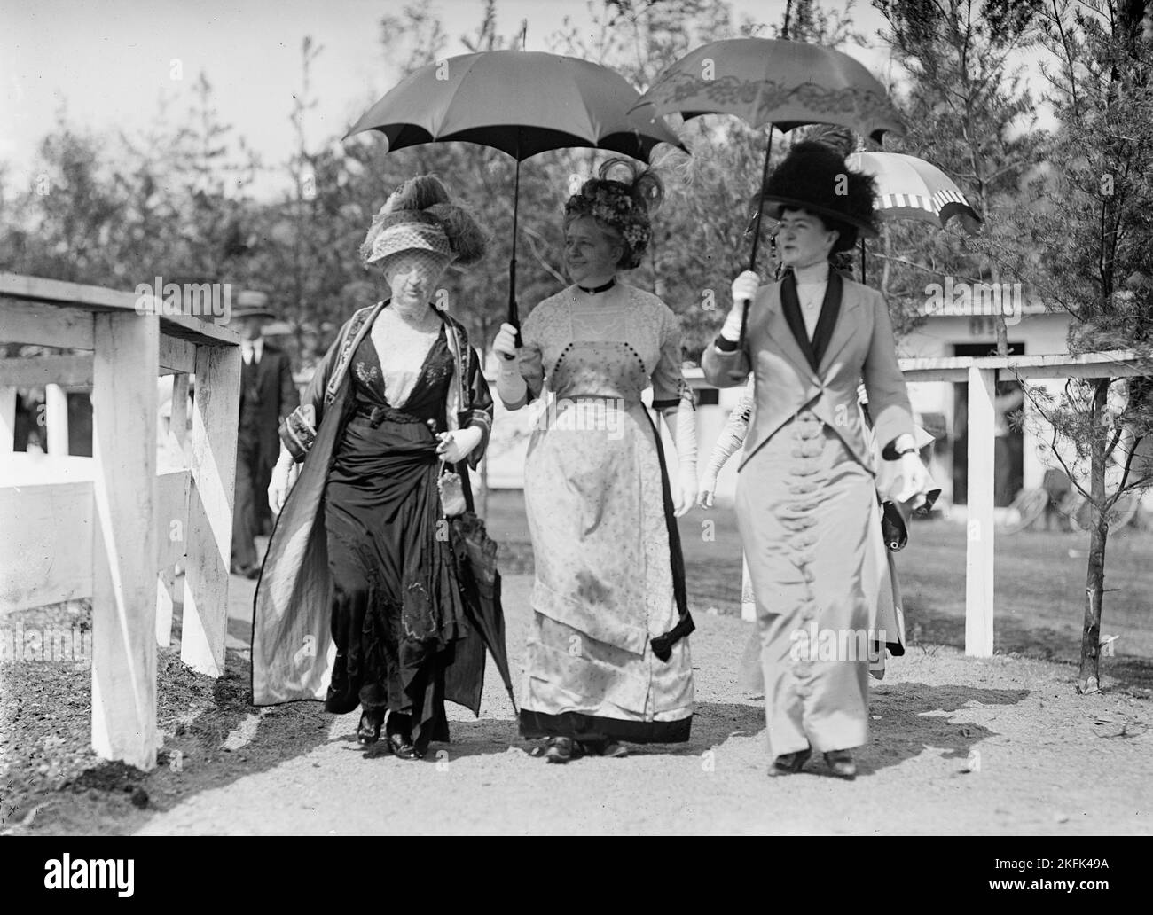 Horse Shows - Mrs. Burton Harrison; Mrs. W.J. Bryan; Mrs. Thomas F. Walsh, 1913. Stock Photo