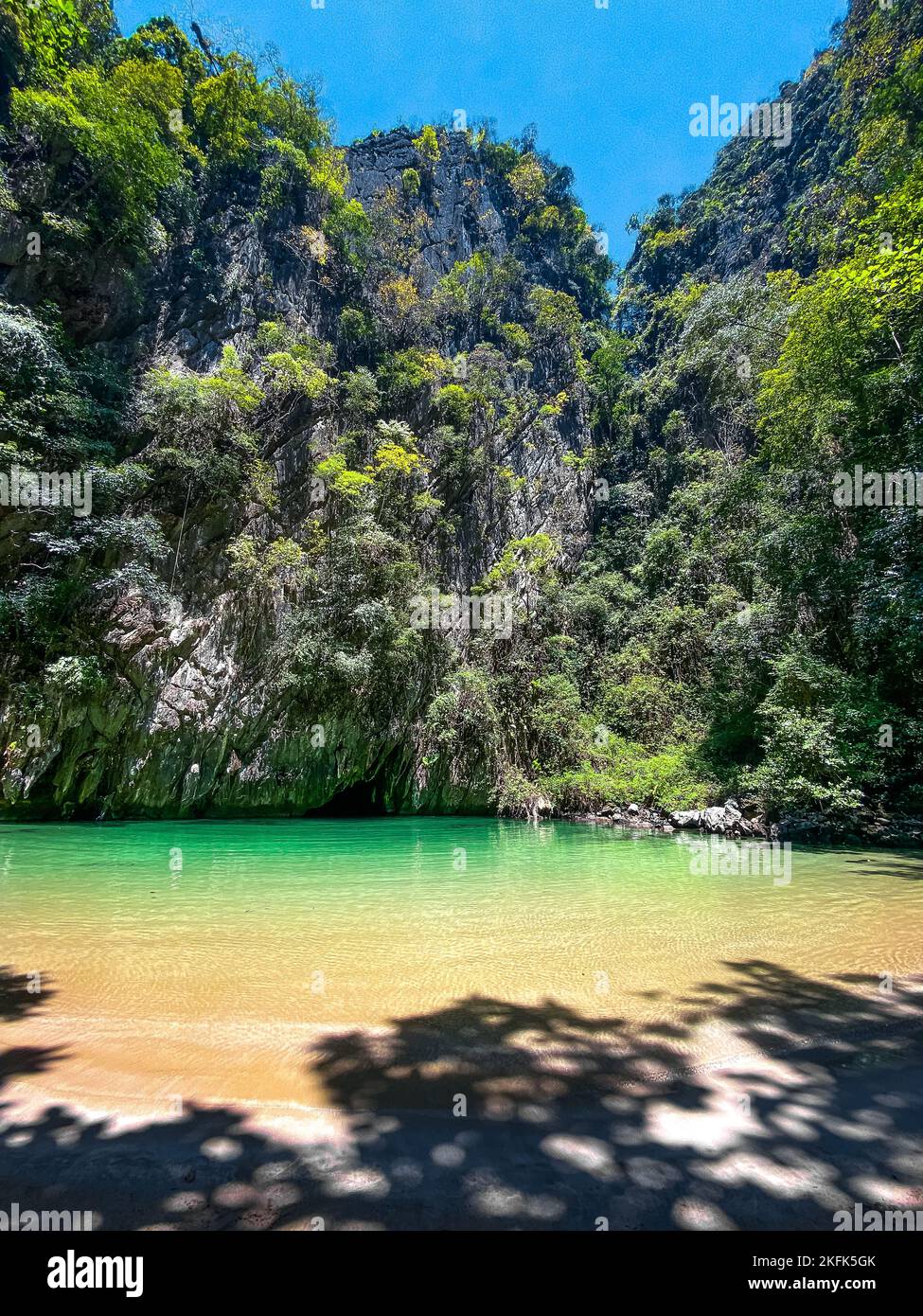 Emerald cave in koh Mook (or koh Muk) island in Trang, Thailand Stock Photo Alamy
