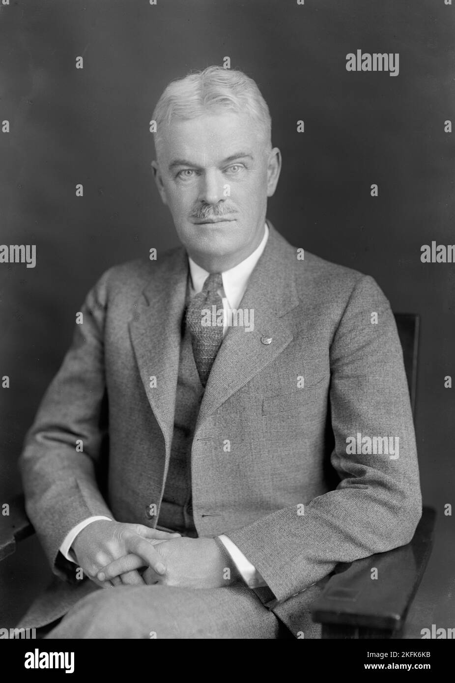 H. Cox, Portrait, 1936 Stock Photo Alamy