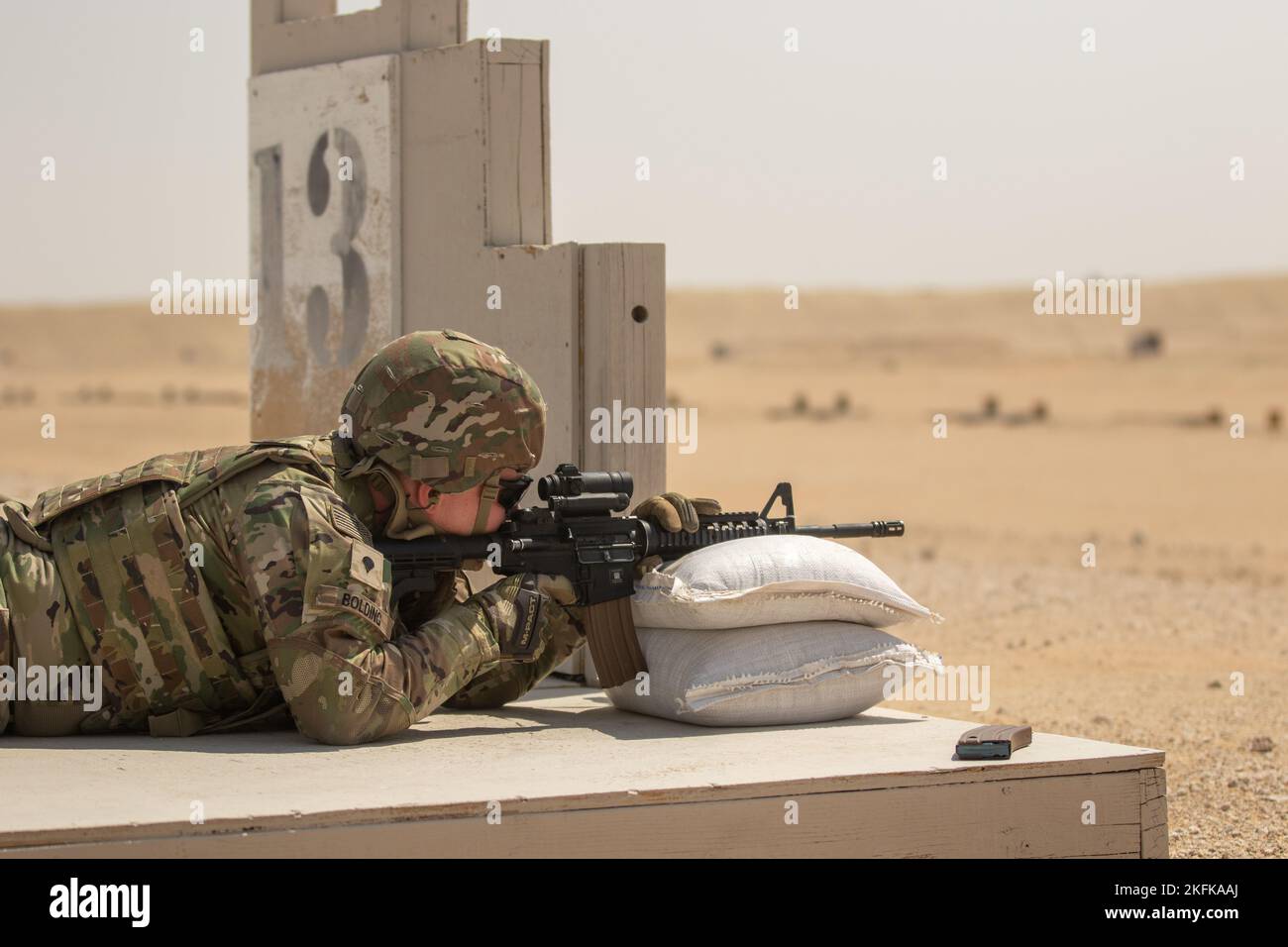 Kuwait Ranges U.S. Army Soldiers from the 35th Infantry Division conduct M17 and M4 ...