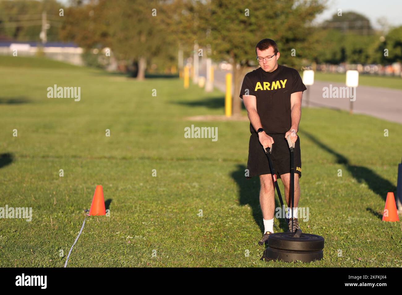 Weighted sled hi res stock photography and images Page 2 Alamy