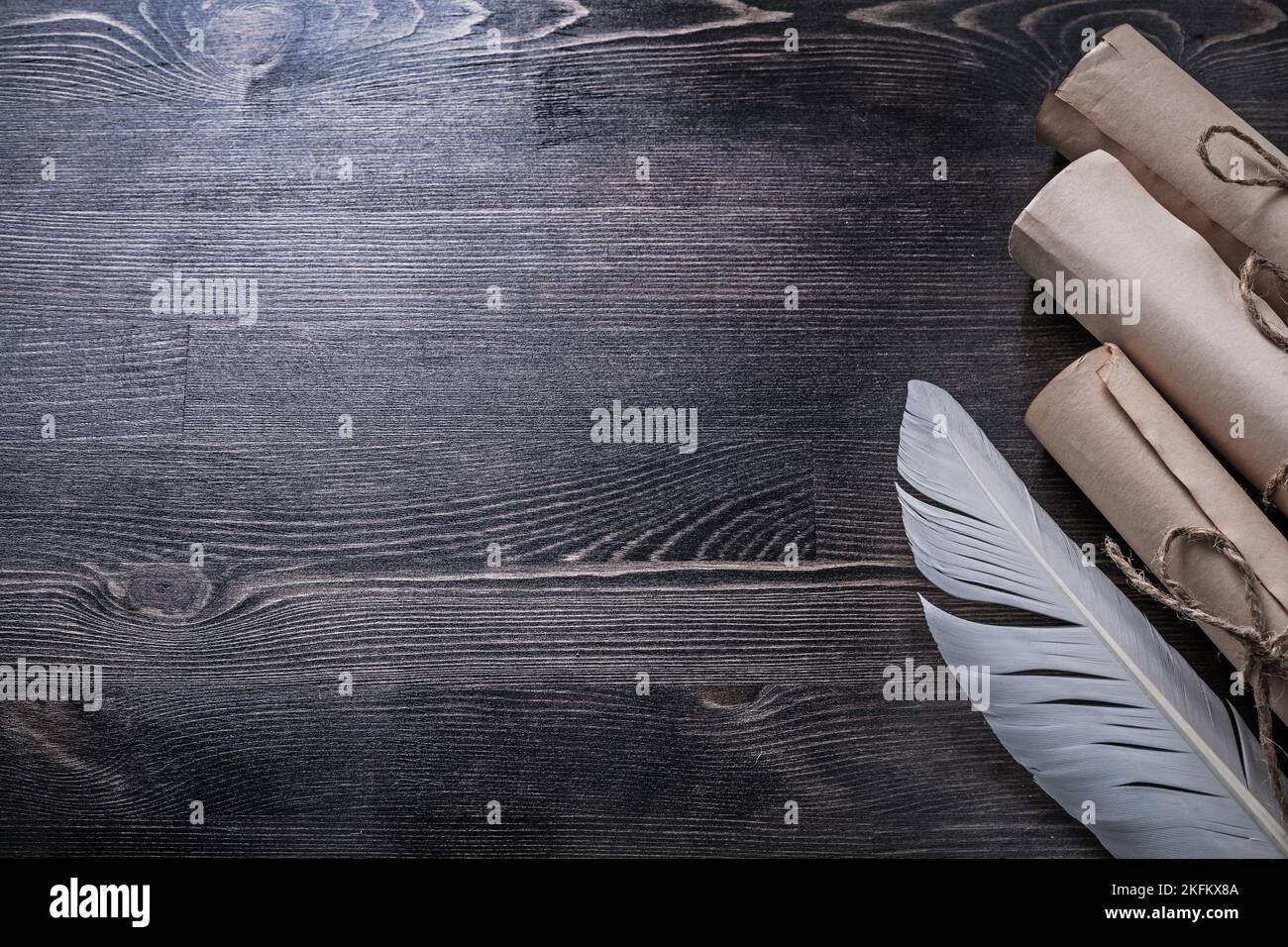 Ancient writing on scrolls hi-res stock photography and images - Alamy