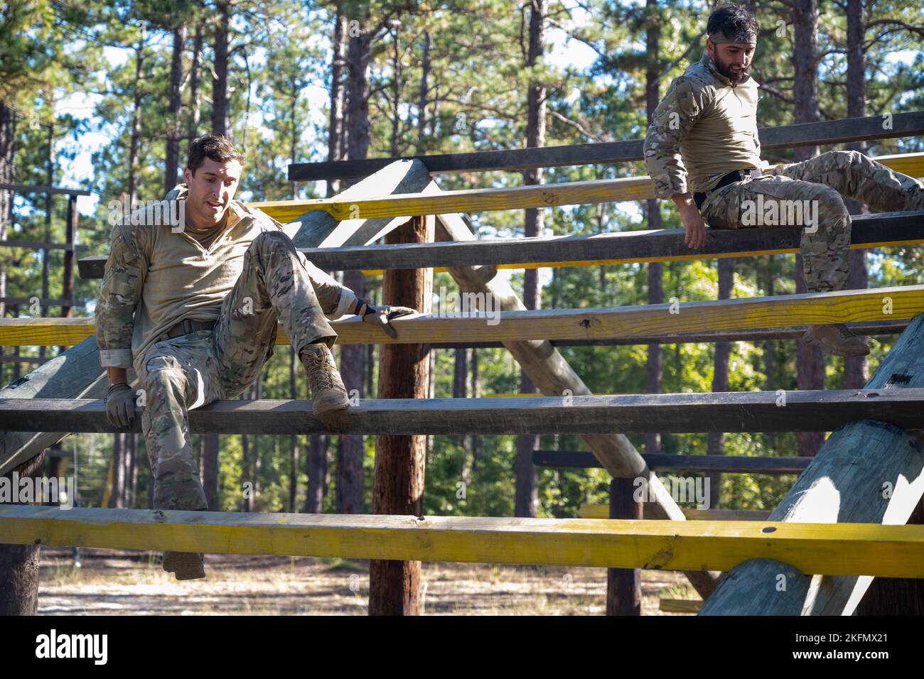 U.S. Air Force Tactical Air Control Party specialists from the 18th Air ...