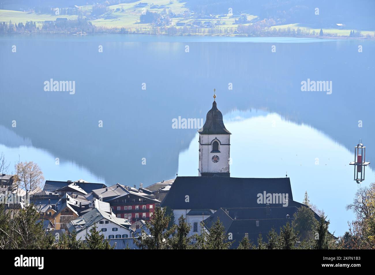 St. Wolfgang at the Wolfgangsee, Upper Austria, Austria. View of St. Wolfgang and Lake Wolfgang Stock Photo