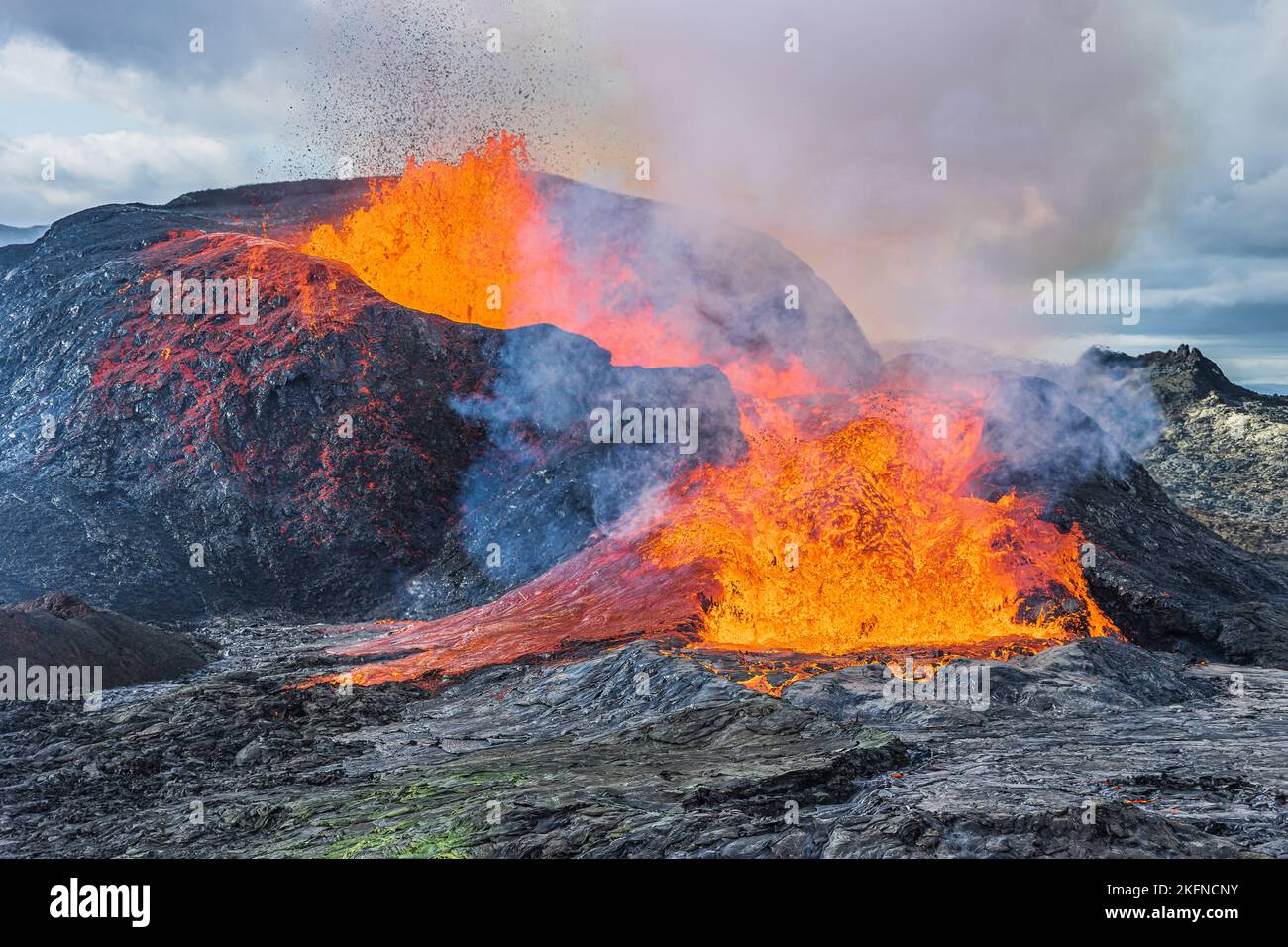 Volcanic landscape on the reykjanes peninsula. Lava flows from the volcanic crater. active