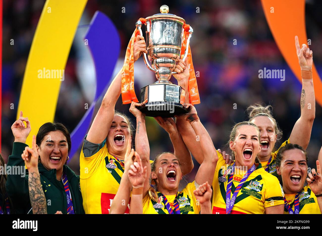 Australia players lift the trophy following the Women's Rugby League World Cup final at Old Trafford, Manchester. Picture date: Saturday November 19, 2022. Stock Photo