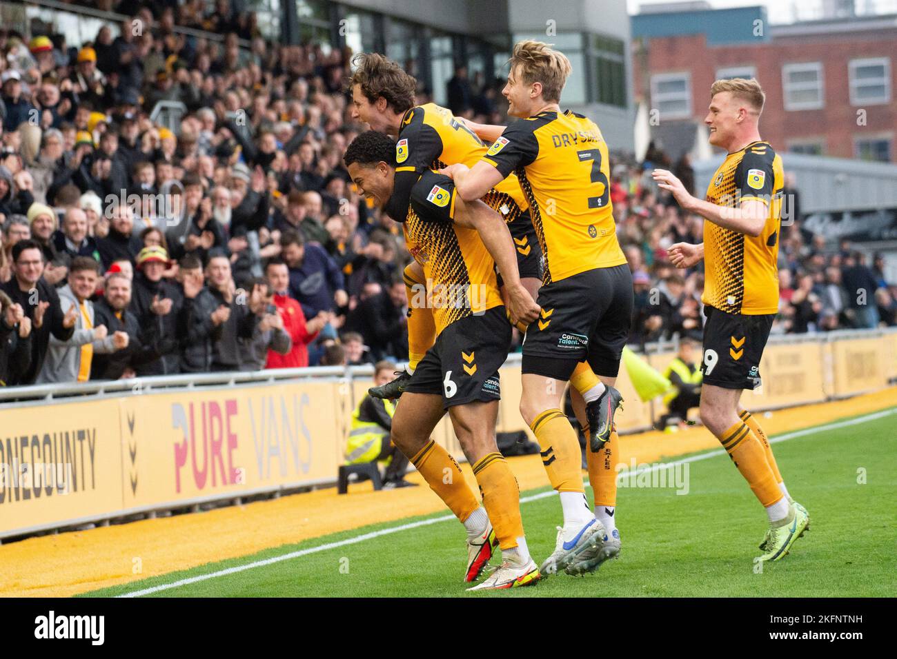Newport, UK. 19th Nov, 2022. Priestley Farquharson of Newport county (l) celebrates with teammates after he scores his teams 1st goal. EFL football league two match, Newport county v Gillingham at Rodney Parade in Newport, Wales on Saturday 19th November 2022. this image may only be used for Editorial purposes. Editorial use only, license required for commercial use. pic by Credit: Andrew Orchard sports photography/Alamy Live News Stock Photo