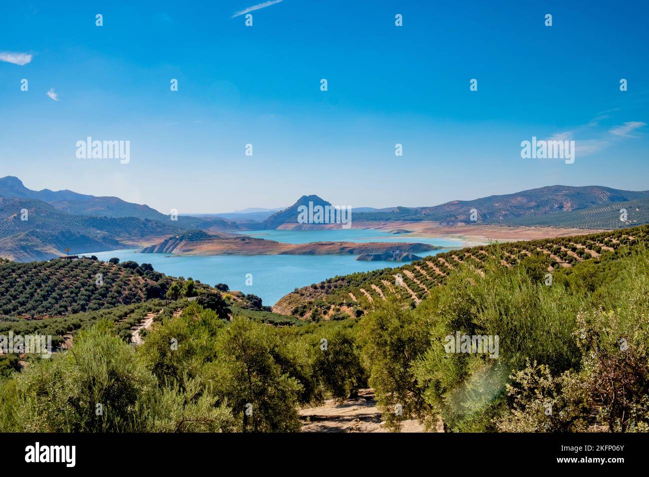 Drought conditions showing 15% water level in Iznajar Embalse, the largest reservoir in Andalucia, Spain Stock Photo