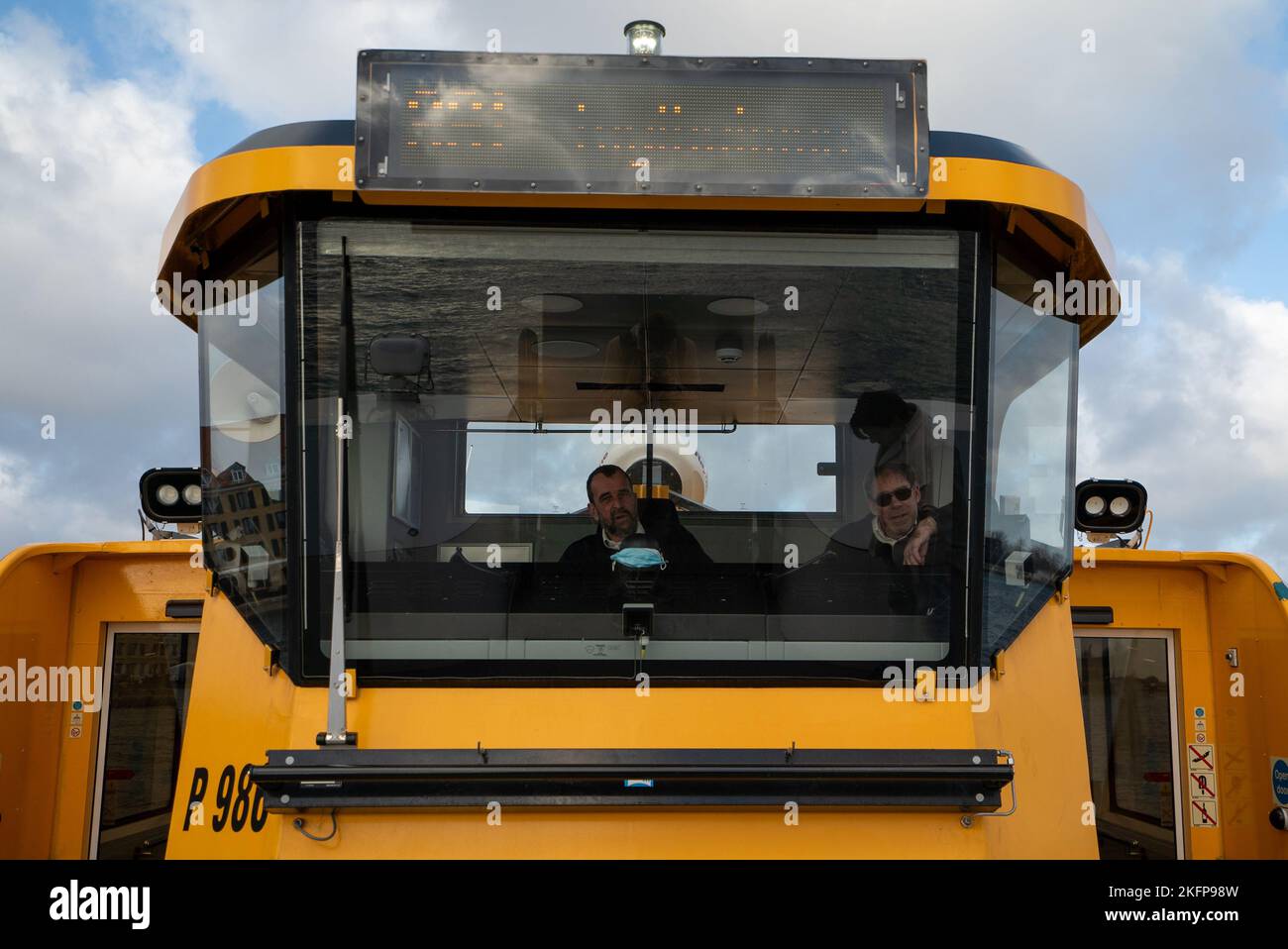 the-copenhagen-harbour-bus-k-benhavns-havnebusser-991-ferry