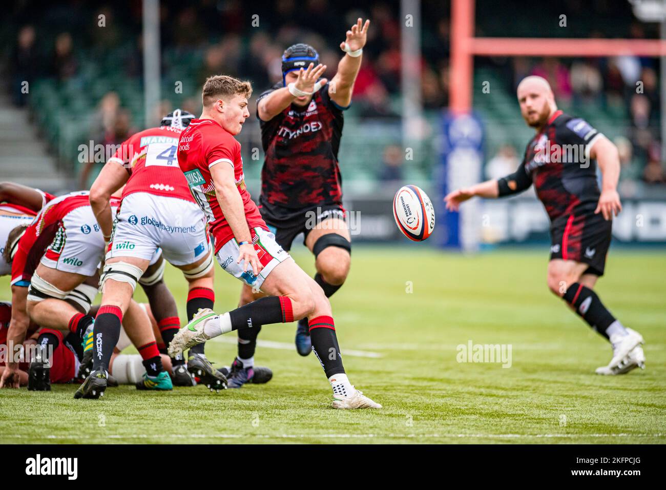 LONDON, UNITED KINGDOM. 19th, Nov 2022. Sam Edwards of Leicester Tigers (V.Capt) in action during Premiership Rugby Match Round 4 between Saracens vs Leicester Tigers at StoneX Stadium on Saturday, 19 November 2022. LONDON ENGLAND.  Credit: Taka G Wu/Alamy Live News Stock Photo