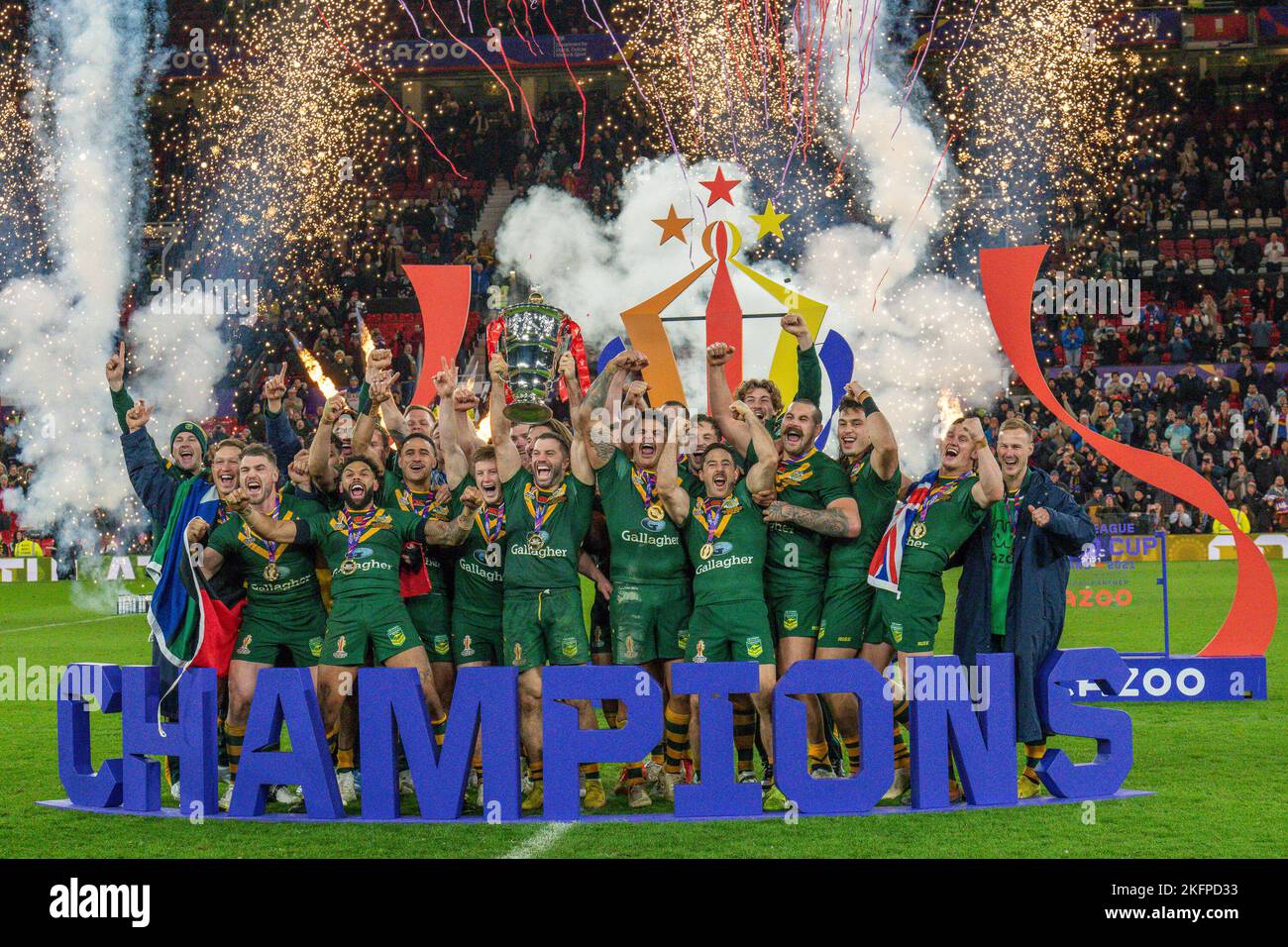 Manchester, UK. 18th Nov, 2022. Australia players lift the trophy after winning the 2021 Rugby League World Cup Final 2021 match between Australia and Samoa at Old Trafford, Manchester, England on 19 November 2022. Photo by David Horn. Credit: PRiME Media Images/Alamy Live News Stock Photo