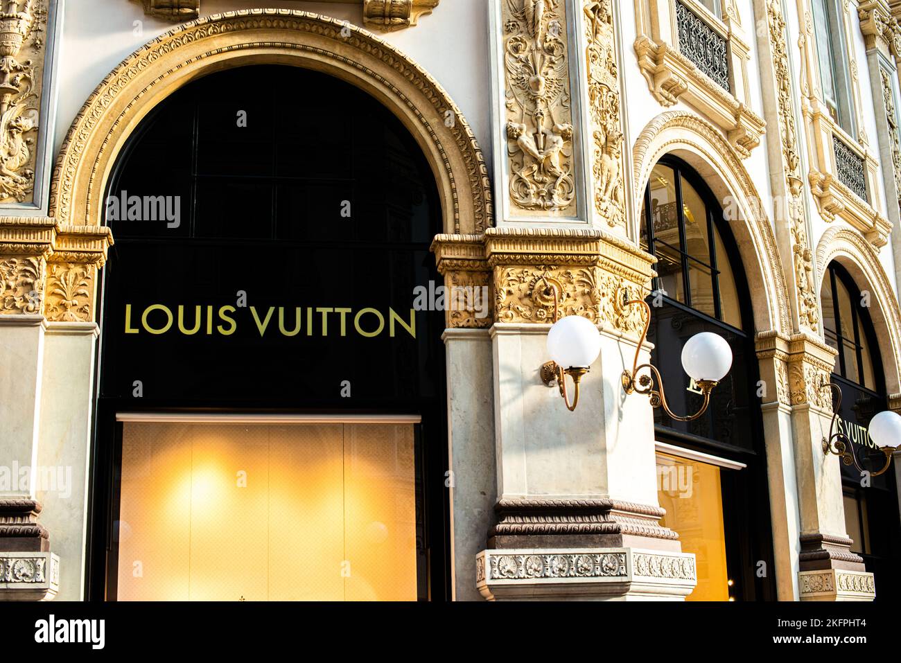 Louis Vuitton store, Galleria Vittorio Emanuele II shopping arcade  interior, Milan, Italy Stock Photo - Alamy