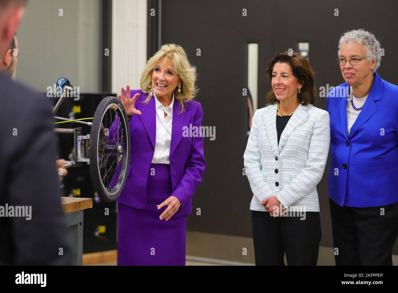 NOVEMBER 14 - CHICAGO, IL: First Lady Dr. Jill Biden, U.S. Secretary of Commerce Gina Raimondo and Cook County Board President Toni Preckwinkle visits Rolling Meadows High School for an educational roundtable with students and teachers on November 14, 2022 in Rolling Meadows, Illinois.  (Photo: Cruz Gutierrez/The Photo Access) Stock Photo