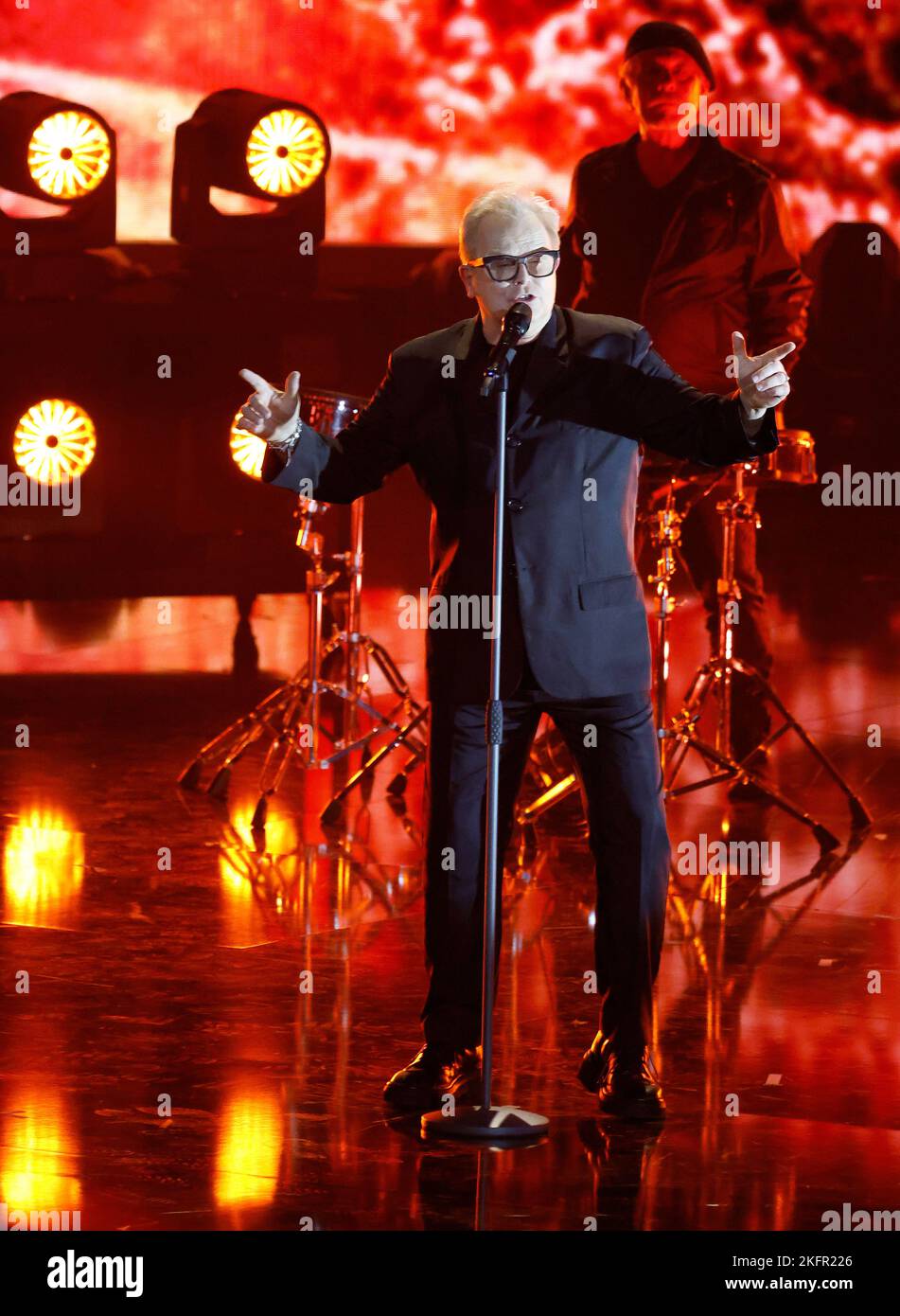 Saturday night live tv show hires stock photography and images Alamy