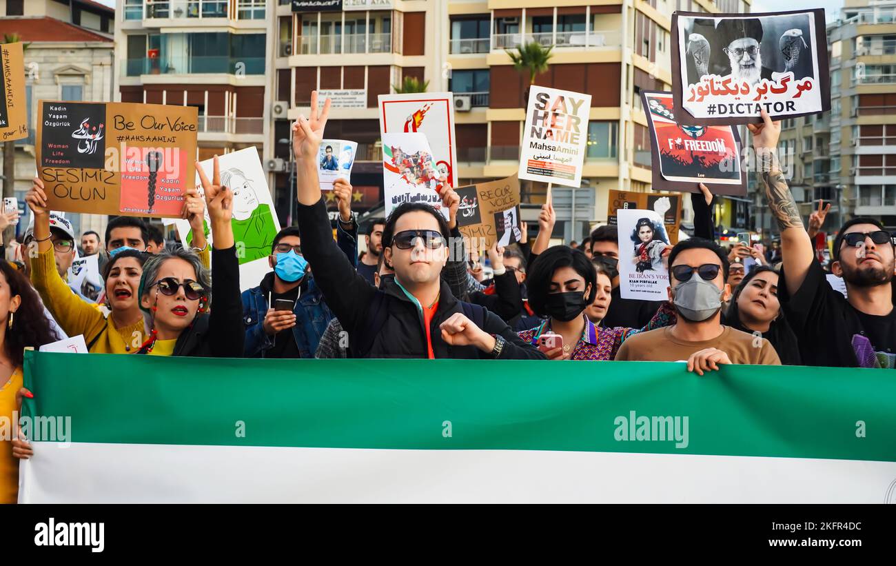 Izmir, Iran, 19/11/2022, Iranian People In Izmir, Especially Women And ...