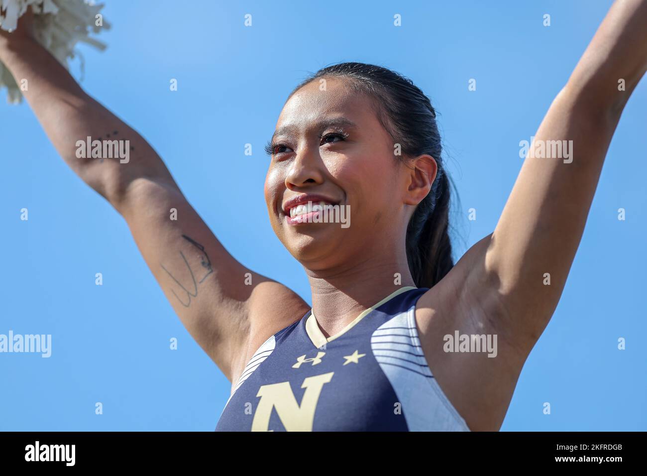 cheerleader armpits 
