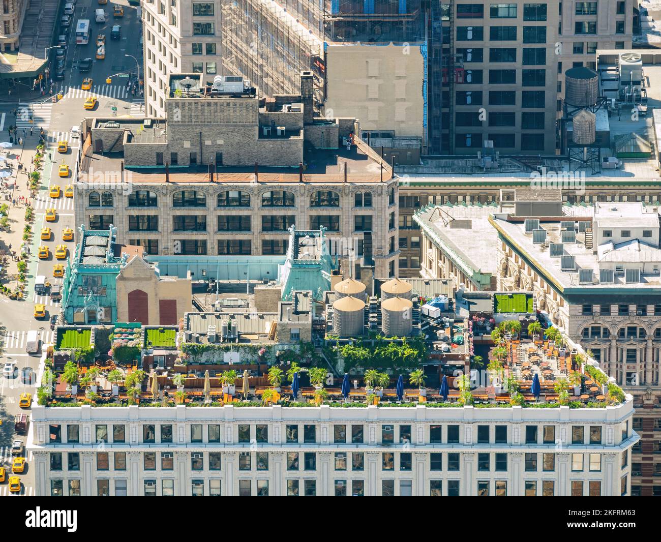 New york rooftop garden hi-res stock photography and images - Alamy