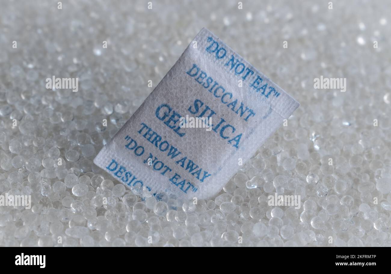 Silica gel pouches hi-res stock photography and images - Alamy