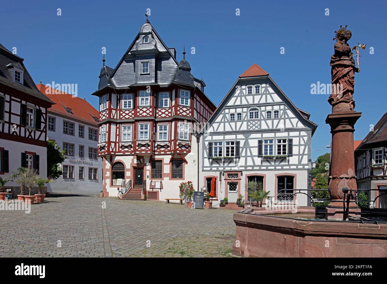 Former pharmacy Pirsch, 1817/18 apprenticeship of the later world-famous chemist Justus von Liebig (1803-1873), market square, half-timbered houses, M Stock Photo