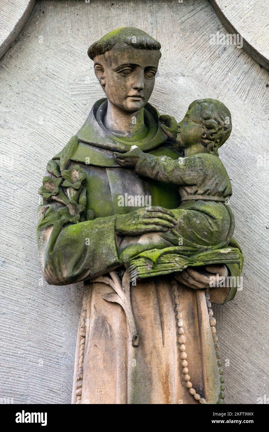 Germany, Vreden, Berkel, Westmuensterland, Muensterland, Westphalia, North Rhine-Westphalia, NRW, Saint Anthony sculpture at the Saint Antonius Chapel in the labor colony St. Antoniusheim Vreden Stock Photo