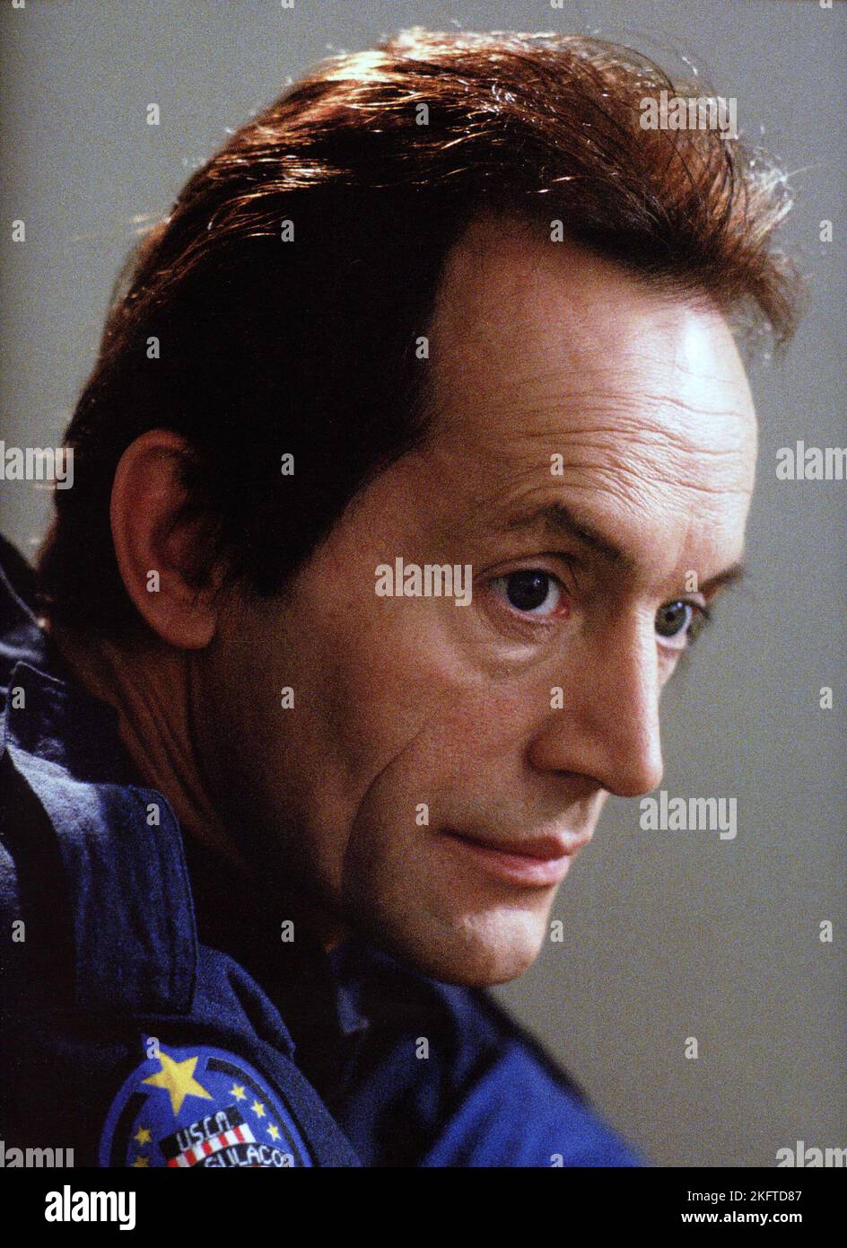 LANCE HENRIKSEN in ALIENS (1986), directed by JAMES CAMERON. Credit: 20TH CENTURY FOX / Album Stock Photo