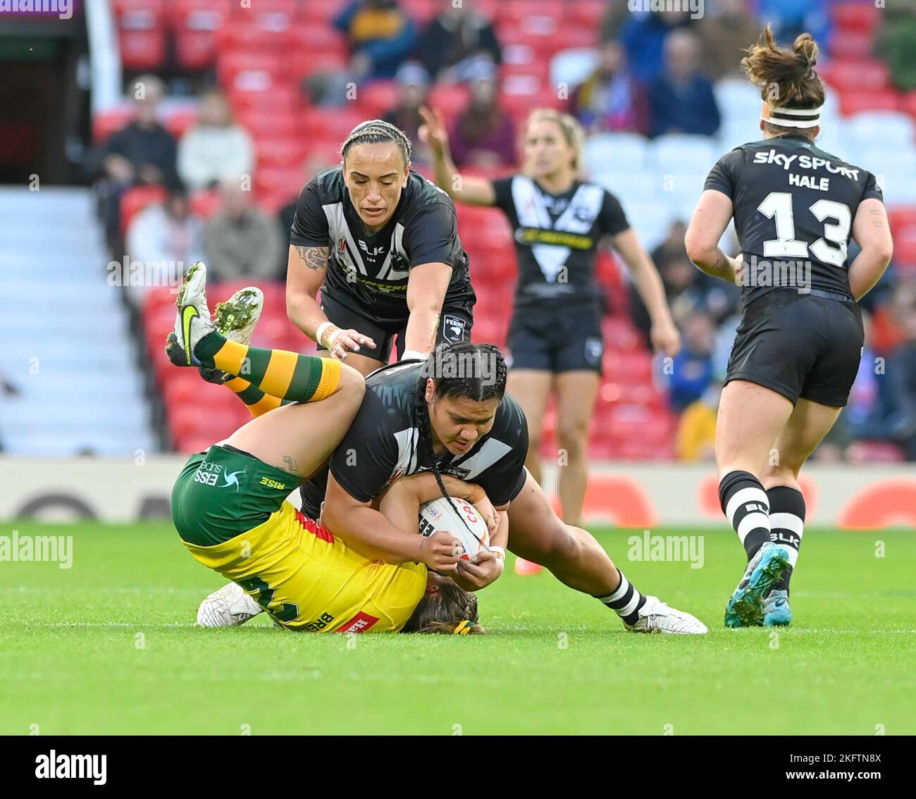 Manchester   ENGLAND - NOVEMBER 19 Match action . during  the Rugby league World Cup Womens Final  between Australia and New Zealand  at the Old Trafford   on November 19 - 2022 in Manchester England. Stock Photo