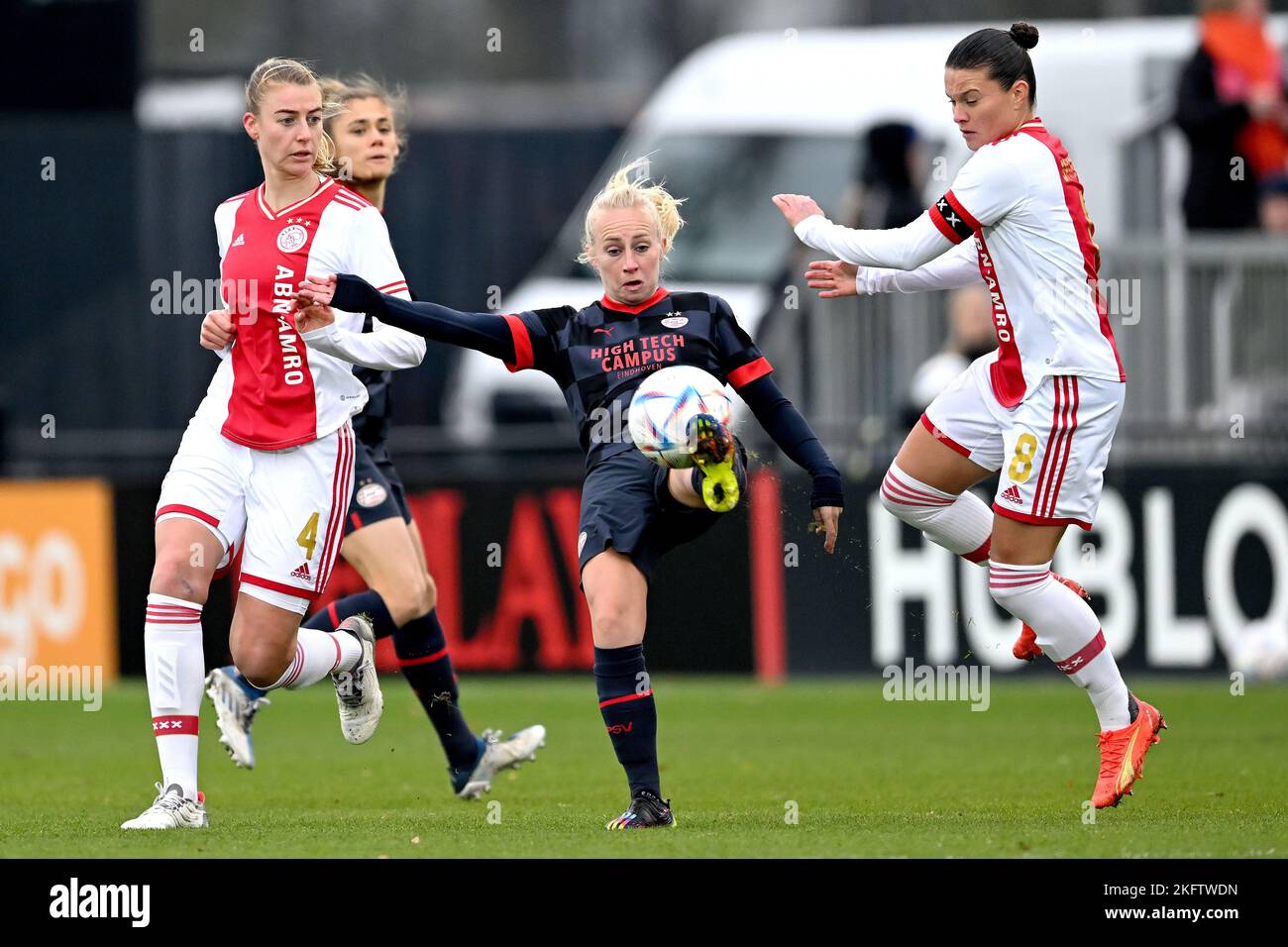 AMSTERDAM - (lr) Lisa Doorn of Ajax women, Inessa Kaagman of PSV V1, Sherida Spitse of Ajax women during the Dutch Eredivisie women's match between Ajax and PSV at sports complex De Toekomst on November 20, 2022 in Amsterdam, Netherlands. AP | Dutch Height | Gerrit van Cologne Stock Photo