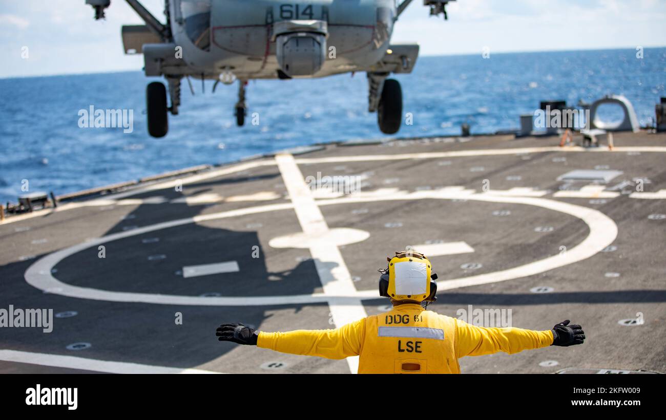 Boatswain’s Mate 3rd Class Elvin Rivera Perez, assigned to the Arleigh Burkeclass guided