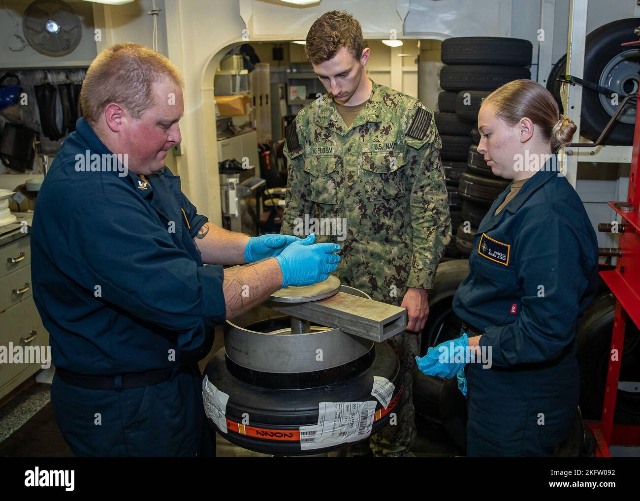 Sailors assigned to the first-in-class aircraft carrier USS Gerald R ...