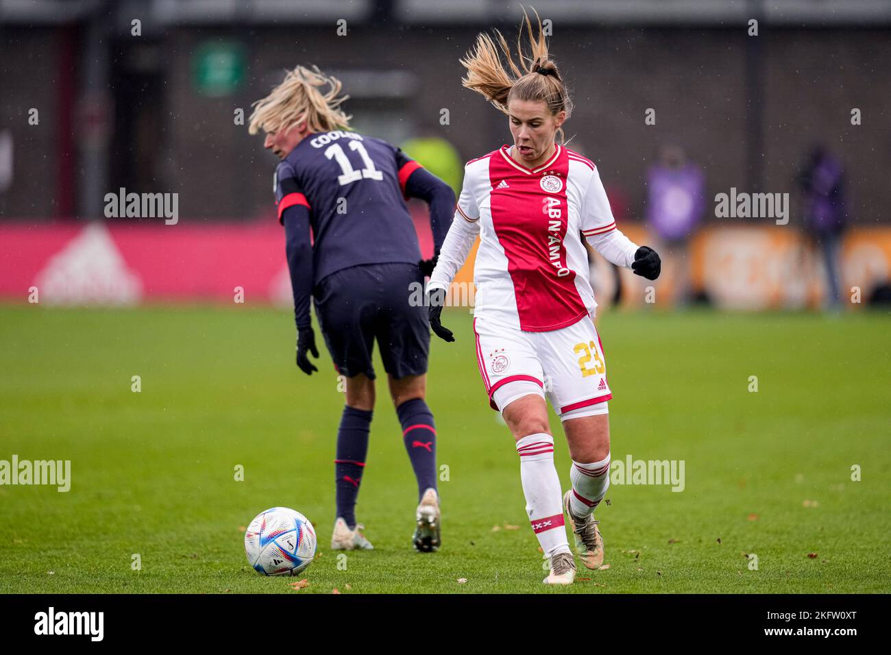 Soccerdonna on X: .@AjaxVrouwen win their 5️⃣th KNVB Beker Cup by beating  @PSV_Vrouwen with 2:1. ⚪️🔴 Ajax's men's team lost to PSV men's in  yesterday's cup final, so it's a successful revenge.