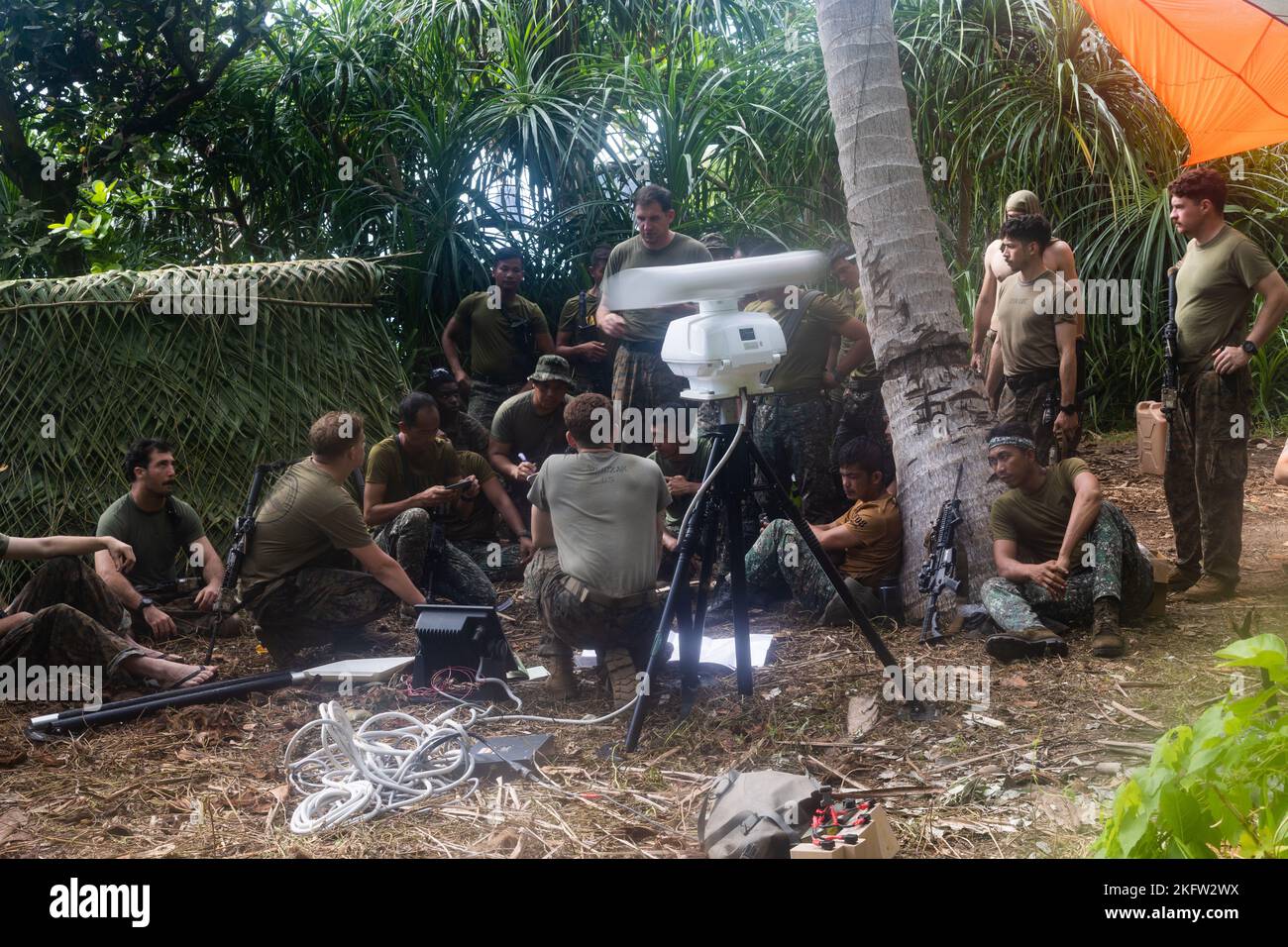 Reconnaissance Ph U.S. Marines with Maritime Raid Force, 31st Marine Expeditionary Unit ...