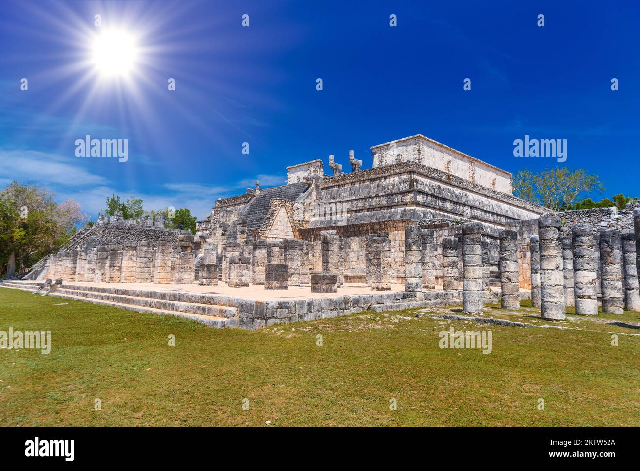 Temple Of The Warriors In Chichen Itza Quintana Roo Mexico Mayan temple-of-the-warriors-in-chichen-itza-quintana-roo-mexico-mayan