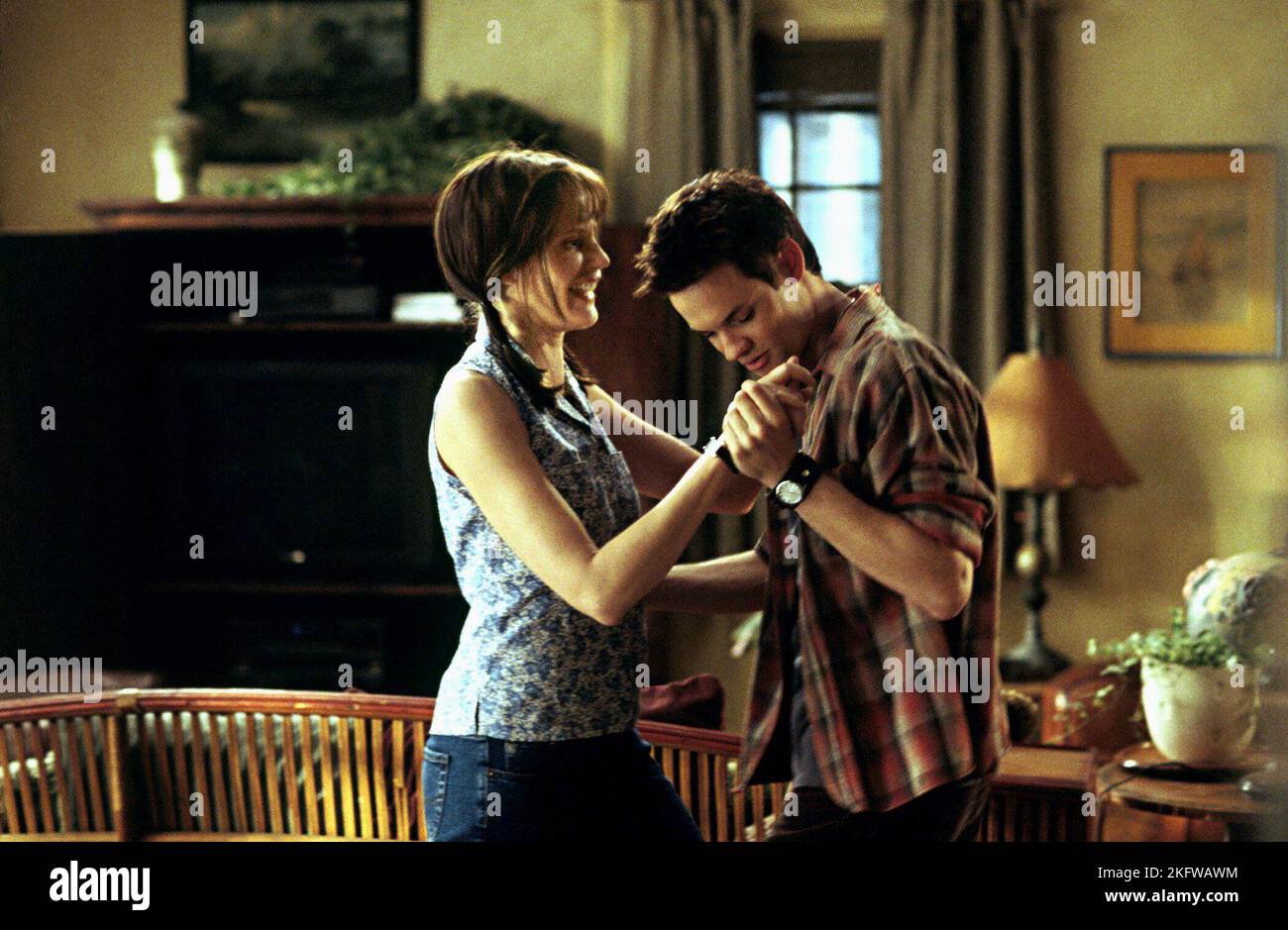 DARYL HANNAH, SHANE WEST, A WALK TO REMEMBER, 2002 Stock Photo