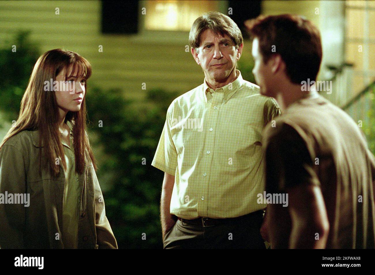 MANDY MOORE, PETER COYOTE, SHANE WEST, A WALK TO REMEMBER, 2002 Stock Photo