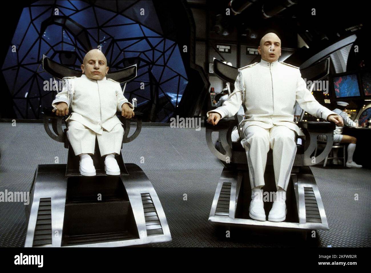 VERNE TROYER, MIKE MYERS, AUSTIN POWERS IN GOLDMEMBER, 2002 Stock Photo