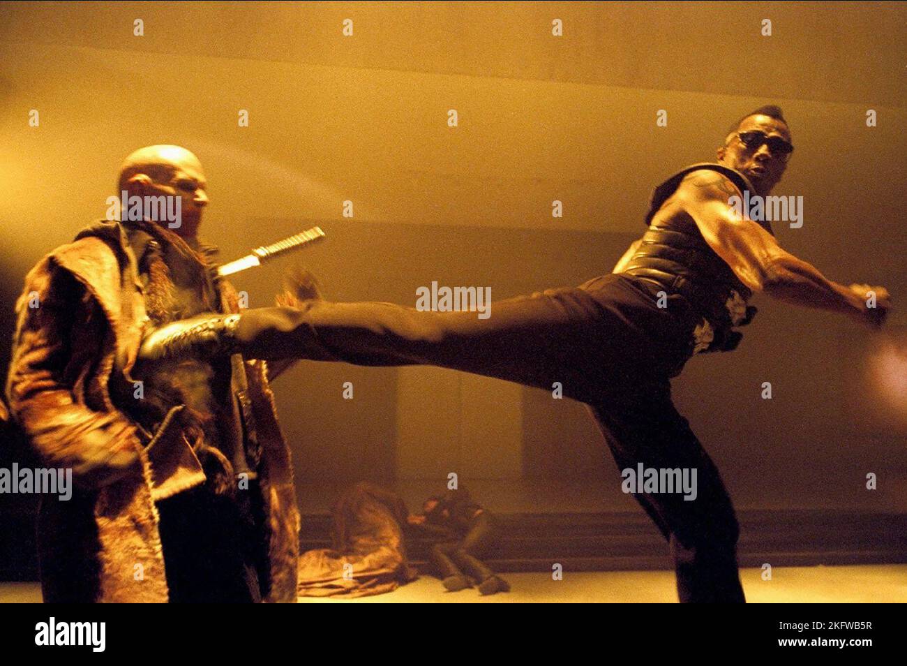 LUKE GOSS, WESLEY SNIPES, BLADE II, 2002 Stock Photo